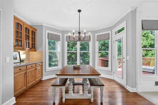 3913 Springtree Lane, Hoschton, GA 30548