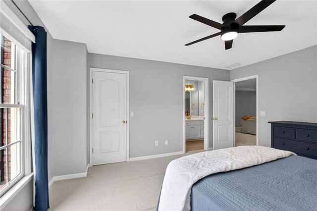 3913 Springtree Lane, Hoschton, GA 30548