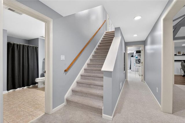 3913 Springtree Lane, Hoschton, GA 30548