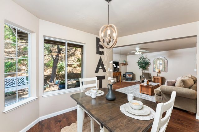 3472 See View Ct, Rescue, CA 95672