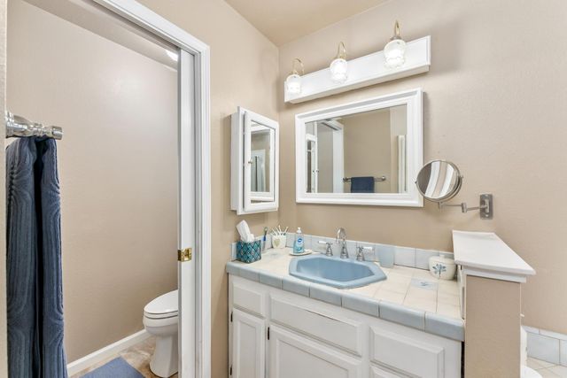 3472 See View Ct, Rescue, CA 95672