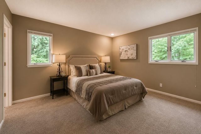 8750 Queensland Lane N, Maple Grove, MN 55311