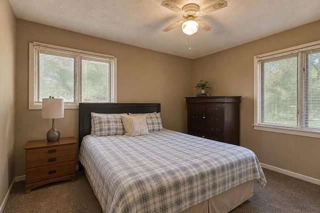 8750 Queensland Lane N, Maple Grove, MN 55311