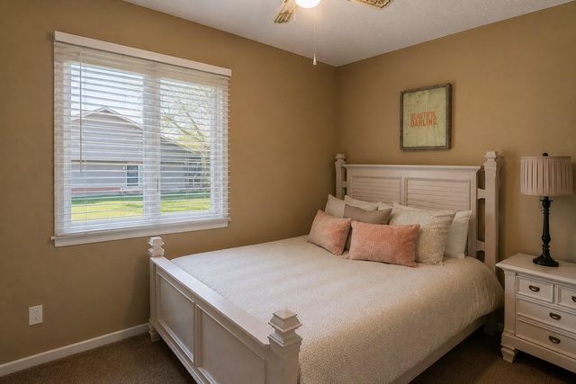 8750 Queensland Lane N, Maple Grove, MN 55311