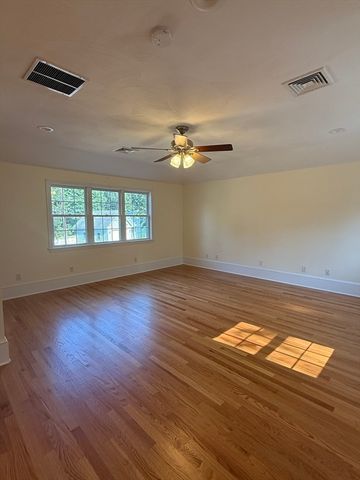 20 Alma Rd, Burlington, MA 01803