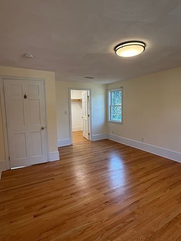 20 Alma Rd, Burlington, MA 01803