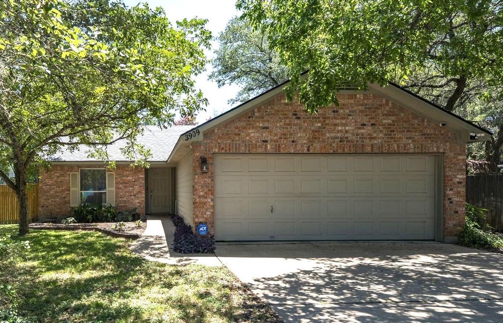 3909 Eskew DR, Austin, TX 78749