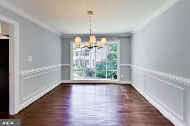 9425 GOLDFIELD LN, Burke, VA 22015