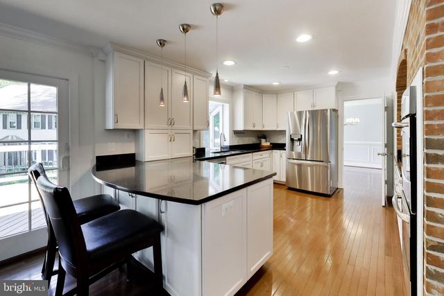 9425 GOLDFIELD LN, Burke, VA 22015