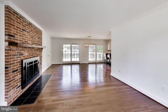 9425 GOLDFIELD LN, Burke, VA 22015