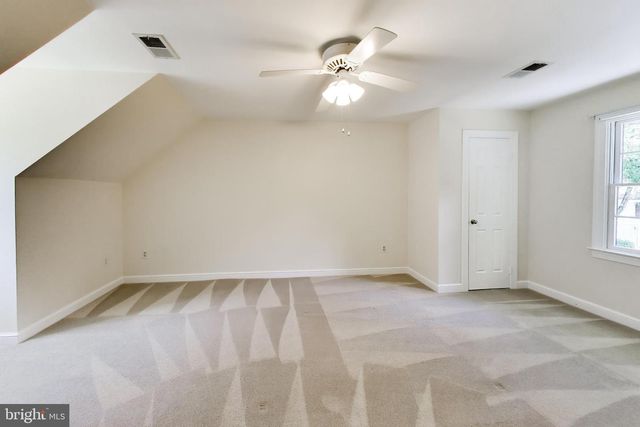 9425 GOLDFIELD LN, Burke, VA 22015