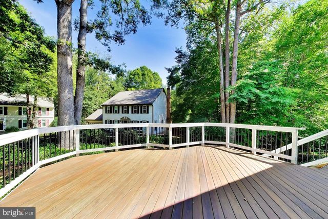 9425 GOLDFIELD LN, Burke, VA 22015