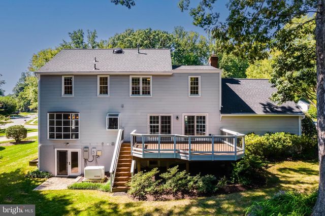 9425 GOLDFIELD LN, Burke, VA 22015