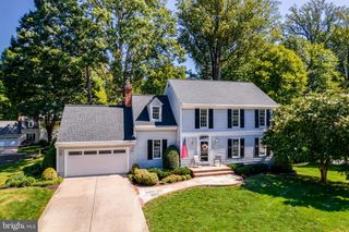 9425 GOLDFIELD LN, Burke, VA 22015