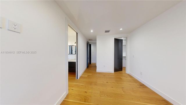 353 NW 50th St 353, Miami, FL 33127