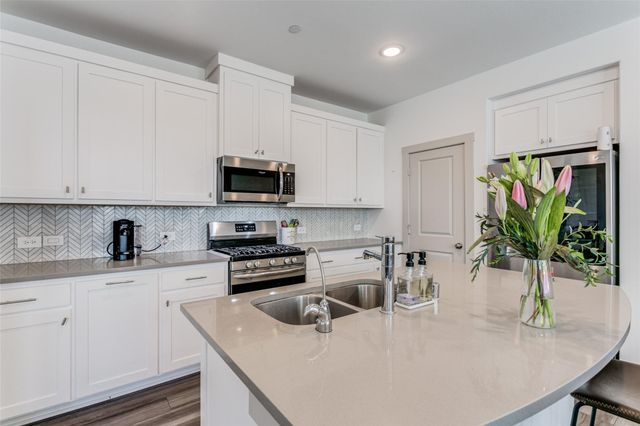2744 Parkview Place, Lewisville, TX 75067