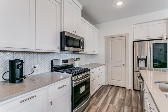 2744 Parkview Place, Lewisville, TX 75067
