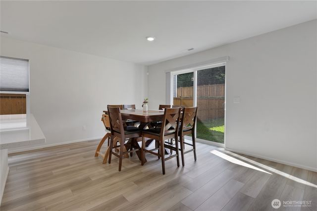 1243 92nd Way SE, Olympia, WA 98501
