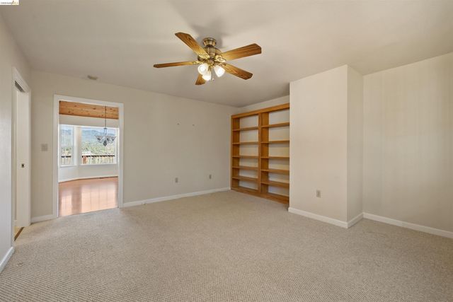 15830 Ridgefield Court, Sonora, CA 95370
