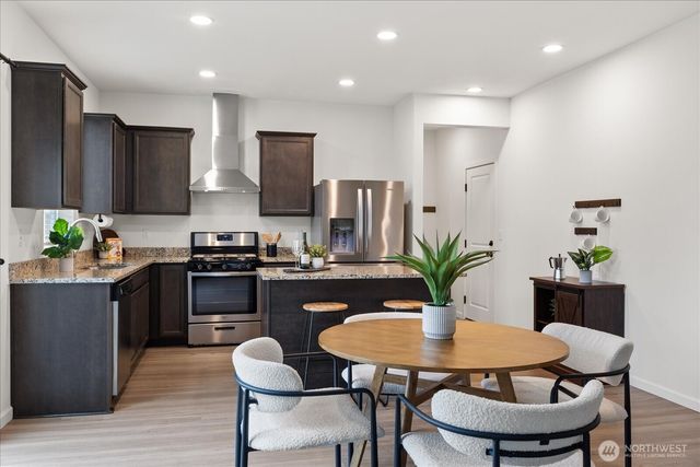 7814 285th Place NW, Stanwood, WA 98292