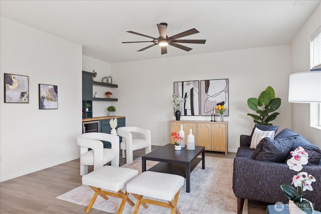 7814 285th Place NW, Stanwood, WA 98292