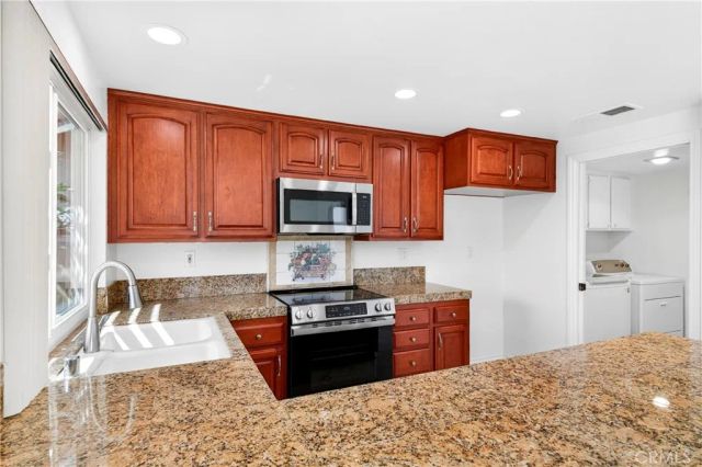 11 Milazzo, Irvine, CA 92620