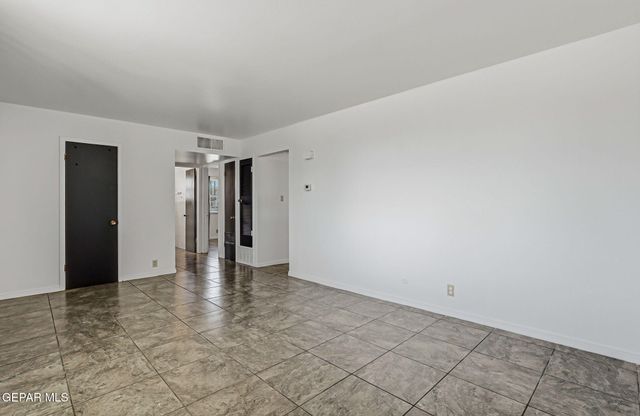 2901 Harrison Avenue, El Paso, TX 79930