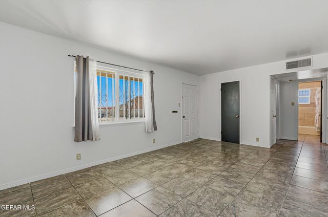 2901 Harrison Avenue, El Paso, TX 79930