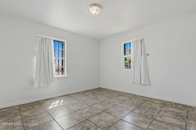 2901 Harrison Avenue, El Paso, TX 79930