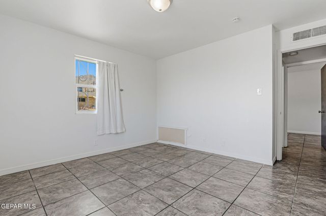 2901 Harrison Avenue, El Paso, TX 79930