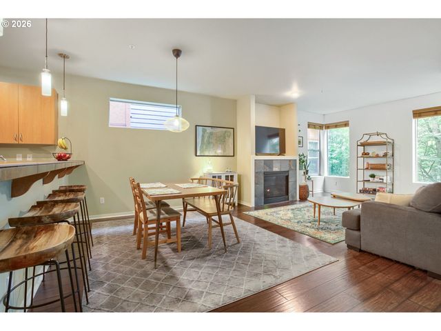 8542 N CENTRAL St, Portland, OR 97203