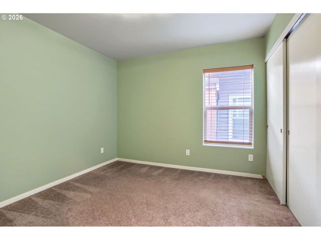 8542 N CENTRAL St, Portland, OR 97203