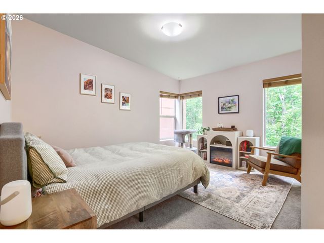 8542 N CENTRAL St, Portland, OR 97203