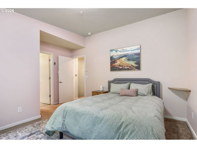 8542 N CENTRAL St, Portland, OR 97203