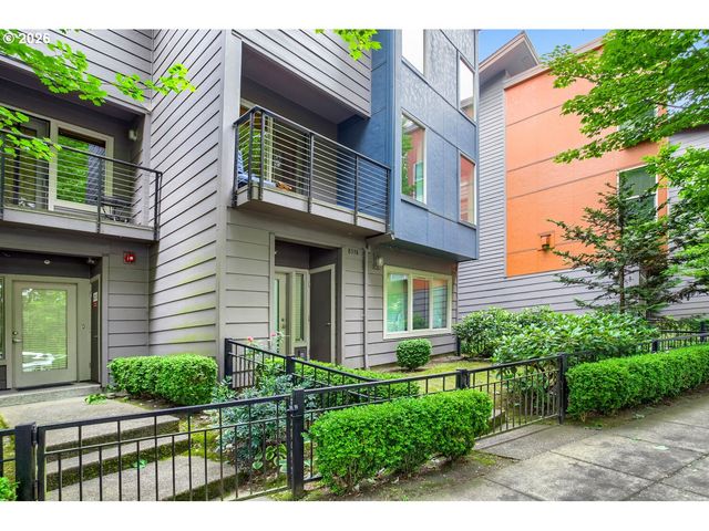 8542 N CENTRAL St, Portland, OR 97203