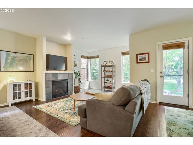 8542 N CENTRAL St, Portland, OR 97203
