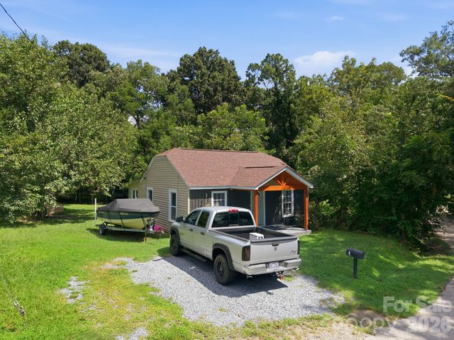 315 Pineview Street, Kannapolis, NC 28083