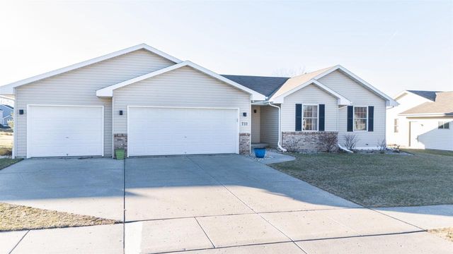 733 Red Hawk Drive, Milton, WI 53563