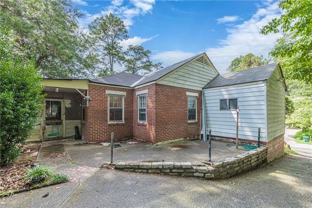 612 Cofield Drive, Hapeville, GA 30354