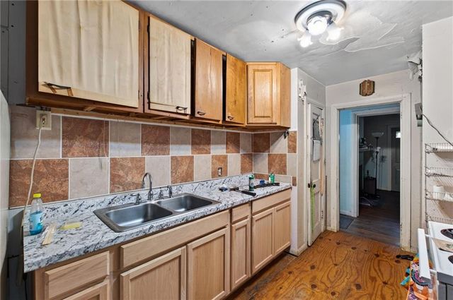 612 Cofield Drive, Hapeville, GA 30354