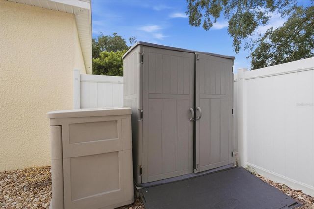 12386 NE 50TH VIEW, Oxford, FL 34484