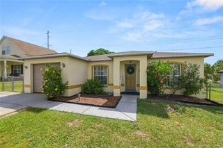 1678 BLOSSOM CIRCLE W, Lakeland, FL 33805