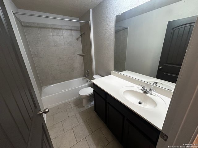 14823 Cave Swallow, San Antonio, TX 78253