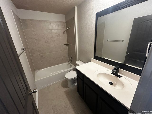 14823 Cave Swallow, San Antonio, TX 78253