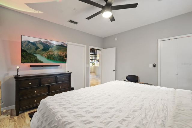 126 VISTA VERDI CIRCLE 300, Lake Mary, FL 32746