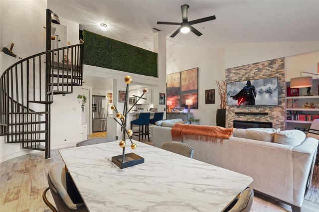 126 VISTA VERDI CIRCLE 300, Lake Mary, FL 32746