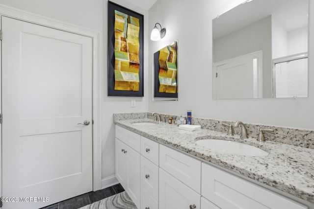 109 Hedgerow Lane, Manalapan, NJ 07726