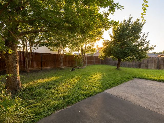 917 Bard Drive, Garland, TX 75040