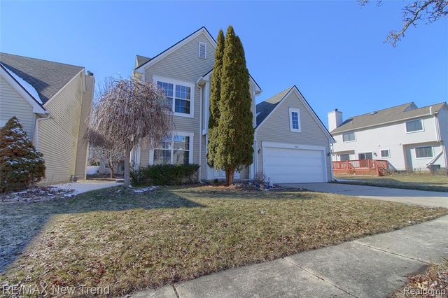 3241 Buckhorn Court, Ann Arbor, MI 48105