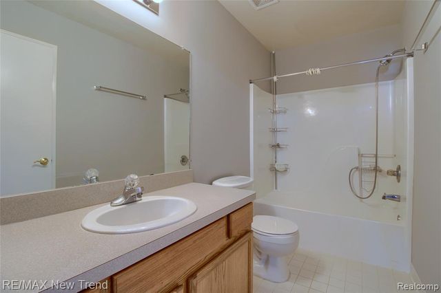 3241 Buckhorn Court, Ann Arbor, MI 48105